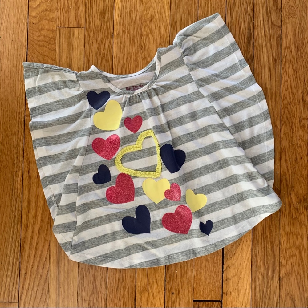 Epic Threads Size 5 Gray and White Top